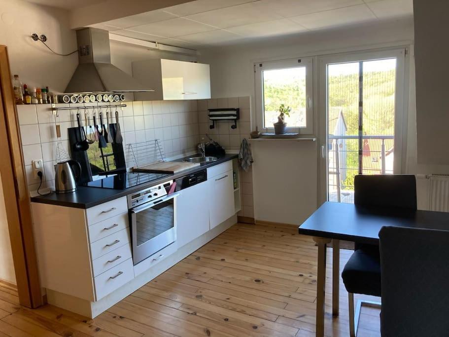 Sonnige Etagen-Wohnung, Alleinige Nutzung, Wasserbett Neunkirchen  Luaran gambar